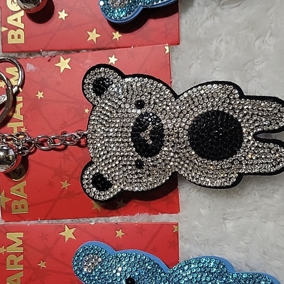 Sparkling Bear Bag Charm/Keychain Set - Black Or Blue.  Pick One. - Picture 3 of 4